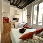 Large Studio - Heart Of Paris